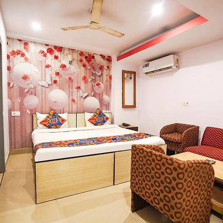 Fabexpress R Inn - Nr Prayagraj Railway Station Muthiganj 外观 照片