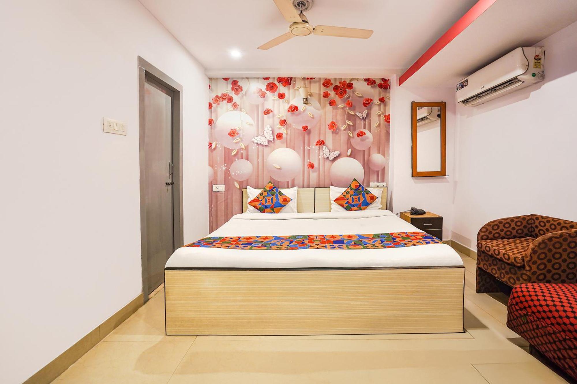 Fabexpress R Inn - Nr Prayagraj Railway Station Muthiganj 外观 照片