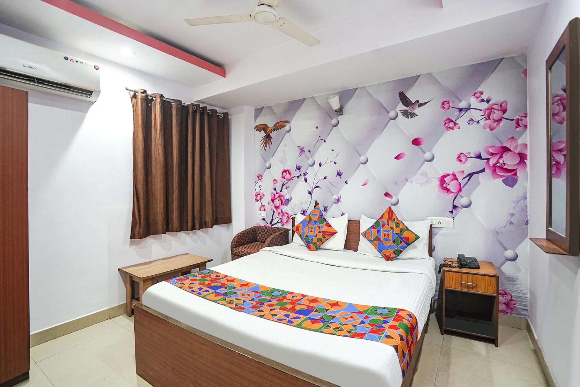 Fabexpress R Inn - Nr Prayagraj Railway Station Muthiganj 外观 照片